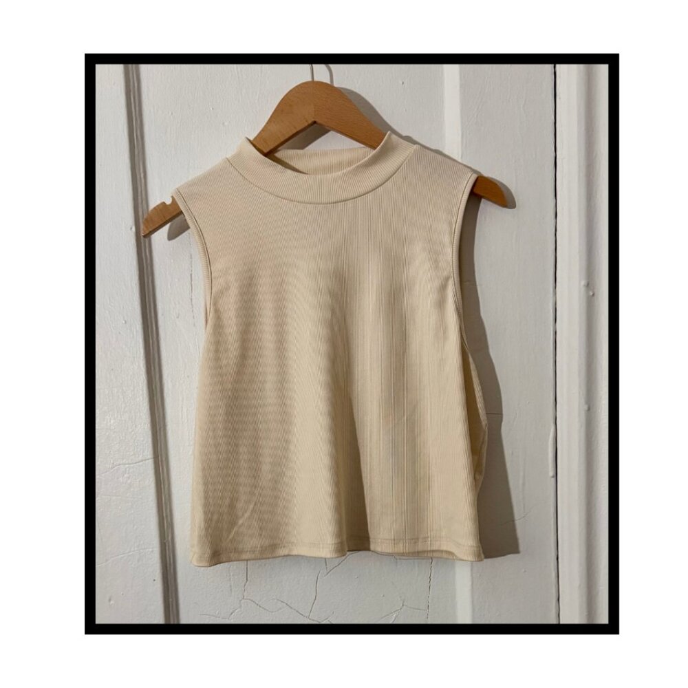SHEIN CURVE SIZE 2X CROPPED HIGH NECK TANK